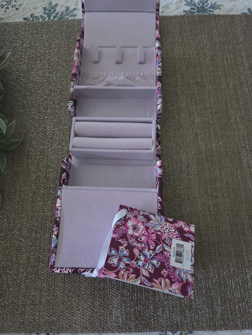 Lilly Pulitzer Floral Jewelry Case - Purple Pink Blue - Picture 3 of 4